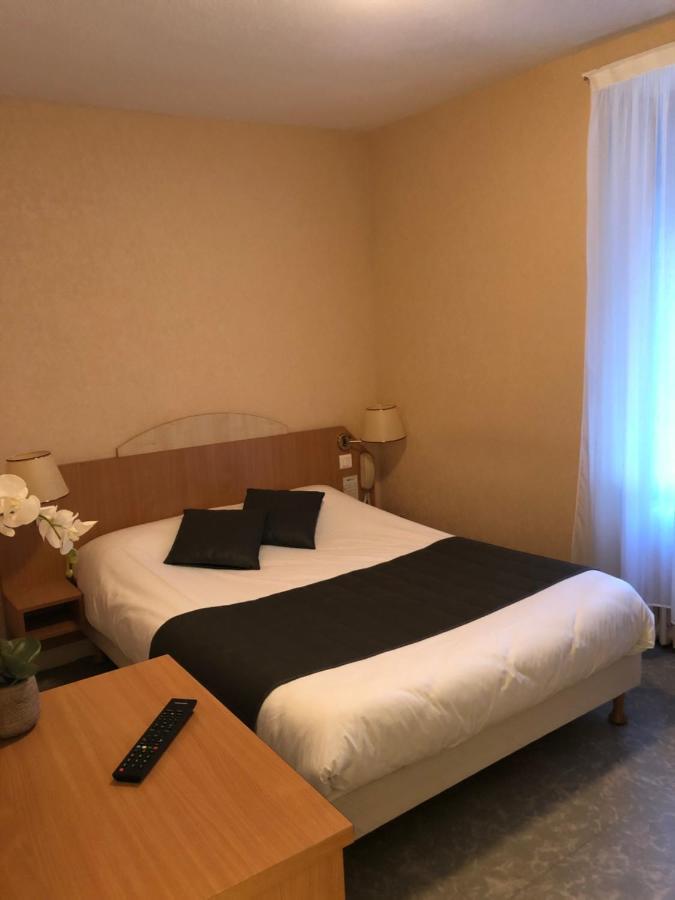 Hotel Le Lobreont à Surzur Extérieur photo