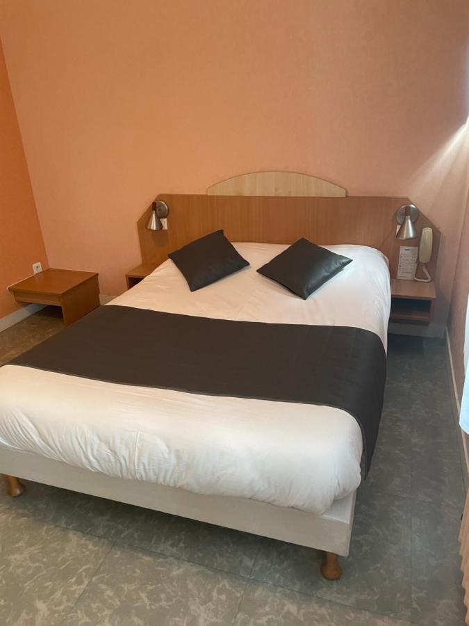 Hotel Le Lobreont à Surzur Extérieur photo
